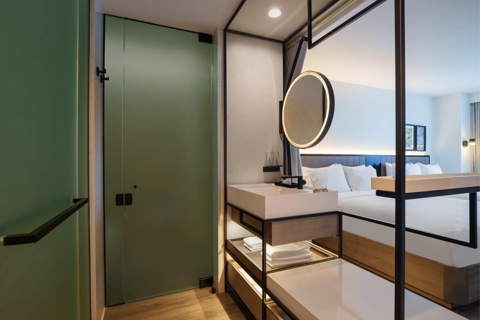 Renaissance New York Flushing Hotel At Tangram Екстер'єр фото